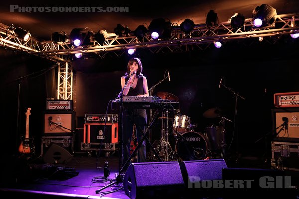 ELISA FLORES - 2023-05-22 - PARIS - La Boule Noire - 